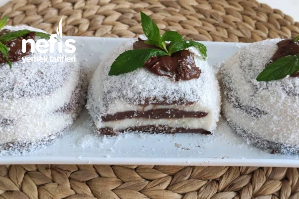 Evde Olan Malzemelerle İki Renkli Muhteşem Sütlü Tatlı